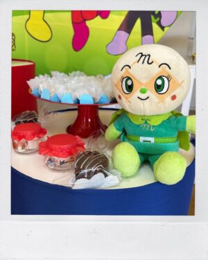 Barbara Akemi Katsuki Instagram - 🥳Vivaaaaa🎈 Arigatou Gentiiii🥹eu amei a minha festinha❣️