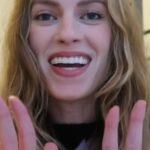 Barbara Dunkelman Instagram - Talking about my experience with this condition, and about the surgery I'll be getting this month! It's hard to explain just how much this has affected me socially, mentally, and physically over the last 20+ years, but I'm so excited for the results and to have dry hands for the first time. If you're someone who suffers from Hyperhidrosis, I feel you, and I am so sorry - because it ~fucking sucks~.