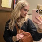 Barbara Dunkelman Instagram - The bleach blonde was a vibe. How should I customize my character next?