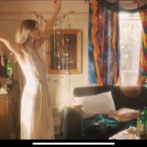 Beau Garrett Instagram - How I feel about #fireflylane being Numero uno on @netflix. On Cloud nine;) congrats to everyone involved.