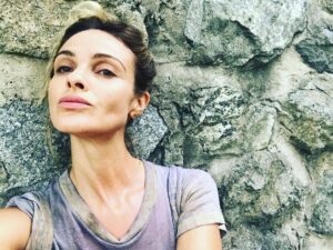 Beau Garrett Instagram - Be the rock