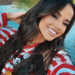 Becky G Instagram - Disney Traditions ✨🫶🏽 @DisneyParks @WaltDisneyWorld #WaltDisneyWorld Walt Disney World