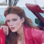 Bella Thorne Instagram - The holidays with @thornedynasty and CYBER MONDAY and free shipping with code!?! 🥹👏👀😘💍