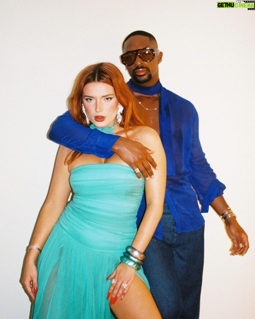 Bella Thorne Instagram - Film photos from my bday with my love @laquan_smith
