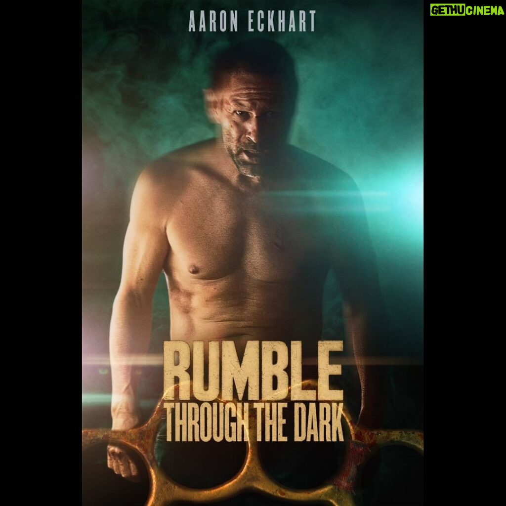 Bella Thorne Instagram - LOVE these #rumblethroughthedarkmovie posters! See it in theaters if u can!! but if not — check it out on Apple TV or Prime as of Friday Nov 10 !! 🤜 🎪