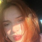 Bella Thorne Instagram - I’m Glowing 😍 #needlefree #emface #emfacepartner