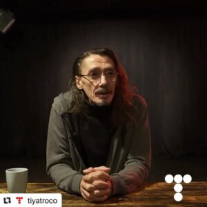 Berkan Şal Instagram - Bu keyifli röportaj İçin @tiyatroco ekibine teşekkürler. Röportajın tamamı #tiyatroco YouTube kanalında. 🎭 
#BerkanŞal #KökSahneSanatları #Tiyatro