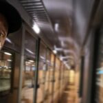 Bernhard Hoëcker Instagram – Es geht wieder los! Auf nach Hamburg, zu neuen Folgen von „Wer weiss denn Sowas?“.
Ich freu mich auf @kaipflaume, @elton_tv und den Rest der wilden Bande.
#werweissdennsowas #zug #frühammorgen #reisen #bergwelten Bonn Hauptbahnhof