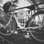 Bernhard Hoëcker Instagram – Es sind die kleinen Dinge, die mich am Alltag freudig stimmen….
#fahrrad #verboten #trotzdem