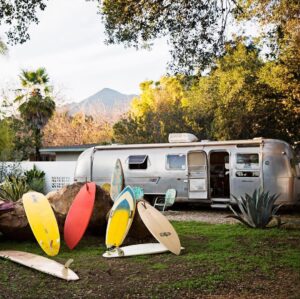Bianca Roe Instagram - This is our beautiful home, you may remember it from Surf Shack! ⚡️ 📷 @brittanyambridge