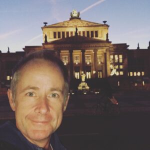 Billy Boyd Instagram - Berlin. What an amazing city. #berlin #beautifulcity #travel