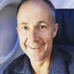 Billy Boyd Instagram - On my way to Colorado Springs! Looking forward to a great weekend. See you there. P.s. it’s almost my birthday! @cscomiccon #coloradospringscomiccon #colorado #birthday #hatetohavetoremindeveryone