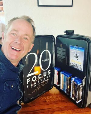 Billy Boyd Instagram - Thank you @focusfeatures for the lovely gift and congratulations on 20 years of incredible filmmaking. I just watched Belfast and it’s beautiful! looking forward to Eternal Sunshine of the Spotless Mind tonight, an old favorite. #focus20