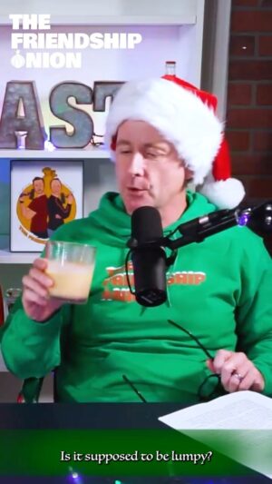 Billy Boyd Instagram - Jonny clues made us eggnog on this weeks @thefriendshiponion . It was very kind, it was also very lumpy!