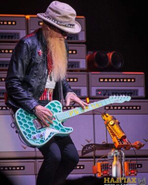 Billy Gibbons Instagram - 📷@hafilaxdotcom