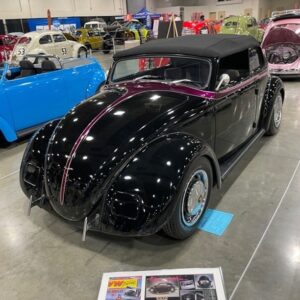 Billy Gibbons Instagram - BFG joins Hot Rodders Hall of Fame at the 2022 gathering of the Grand National Roadster Show @grandnationalroadstershow
LINK IN BIO
https://billygibbons.com/2022/02/hotroddershalloffame/
#gnrs2022 #grandnationalroadstershow
#hotrods