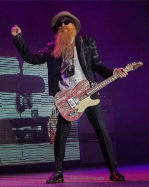 Billy Gibbons Instagram - 📸 @rwr25

#billyfgibbons #guitarist #guitarsofinstagram #guitargram #zztop