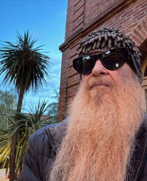 Billy Gibbons Instagram - Happy 4th from BFG at the gig in Albi, France...!

#albifrance #billyfgibbons