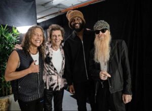Billy Gibbons Instagram - Jeff Beck tribute at The Royal Albert Hall 

Photos 1-3 by @rosshalfin