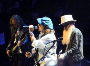 Billy Gibbons Instagram - Jeff Beck tribute at The Royal Albert Hall 

Photos 1-3 by @rosshalfin
