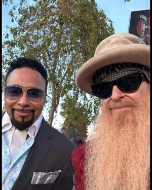 Billy Gibbons Instagram - Never know what you might find on a Monday night at Soul Belly BBQ in Las Vegas... New music video with Morris Day and Billy F Gibbons...!