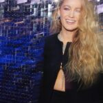 Blake Lively Instagram - When I grew up, women were always pit against one another. It took me until adulthood to see that the instinct for women to lift each other up to their highest potential is the norm not the exception. Most of my best friends are women who would’ve been packaged to me as threats or competition. It’s our job to show younger generations the power in aligning rather than dividing. All this to say, @beyonce and @taylorswift neither of you have to be threatened by my pop stardom. There’s space for us all. Renaissance: A Film by Beyoncé. In theaters now …And even better than you can imagine. ✨👽✨
