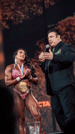 Bob Cicherillo Instagram - And NEWWW ⭕️🥹🥇When the vision became reality 🥇⭕️
When you want something bad enough… you’ll eat, sleep and breathe it. Everyday. Until you get it. 

Português:
E NEWWW ⭕️🥹🥇Quando a visão se tornou realidade 🥇⭕️
 Quando você quer algo de verdade, com todo seu coração… você vai comer, dormir e respirar isso. Todos os dias.  Até você alcançar 😌
