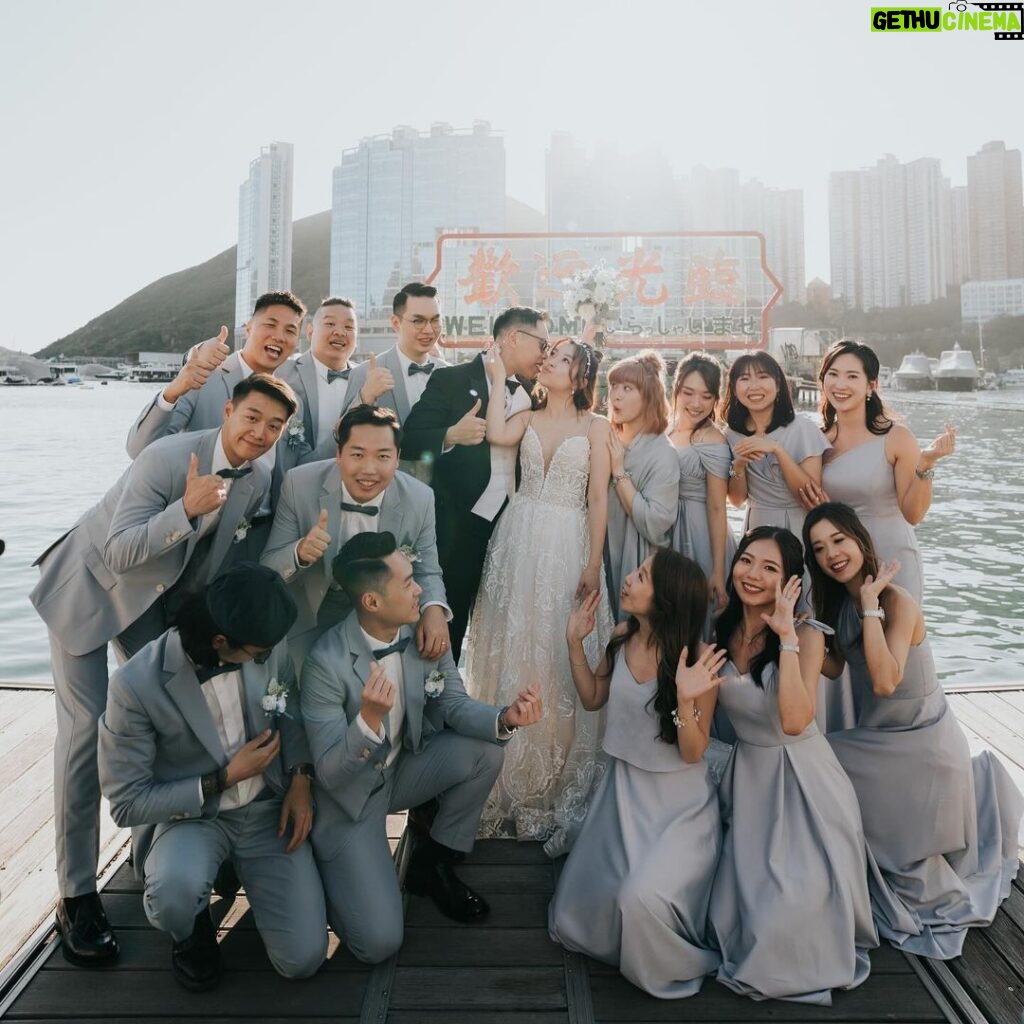 Bonnie Wong Instagram - 兩天Elsie Alfred結婚大典圓滿完成🧡 呢個星期攰到我希望今次係我嘅姊妹收爐之作😂 但望返啲相有愛又開心 值得嘅❤️‍🔥 祝曹生曹太繼續恩愛 繼續打鬧 得閒生返契仔/女俾我玩吓 我會好樂意做單身富契媽角色🤝🏻😂 今次發生咗好多難忘事 好想快啲開咪講🤣 只係可以講我個人__到一個點係 我都唔知點解自己 可以碌吓碌吓碌到嚟三十歲？🫠 Anyways 下個post會post吓大家啲黑圖 就咁☺️ 圖一 #曹生曹太嘈小姐 圖二 #我坐你隔籬像對孖公仔報喜 圖三 #原來飲咗酒好易喊 圖四 #細佬俾家姐隊冧了 圖五 #夜更Favourite 圖六 #BadGirl佬與GoodWomen 圖七 #因為做舞台劇入面嘅好姊妹而真實都變咗好姊妹嘅有趣緣份 圖八 #家庭照 圖九 #非常打得嘅姊妹團 圖十 #歡迎光臨婚姻的世界