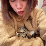 Bonnie Wong Instagram - 一年一度 人肉暖爐 🧡☺️