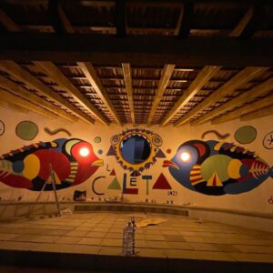 Borja Jiménez Mérida Instagram - Muy contento de pintar mi primer mural en la plaza de La Caleta 😀🐠🖌

Gracias a los muchachos de la brocha gorda por echarme una mano @kuko_th3_dog @yosce.g @daferez @armichegonzalez 💪
