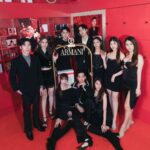 Bovorn Kongnawdee Instagram - “The Armani Gift House” จาก Armani Beauty ที่จัดขึ้นเพื่อต้อนรับเทศกาลแห่งความสุข พร้อมให้ทุกคนได้เลือกสรรของขวัญชุดพิเศษให้กับคนพิเศษ ด้วย Holiday Collection สุดเลอค่า ที่มีให้เลือกช้อปกว่า 14 เซ็ต ทั้งน้ำหอม Si EDP Intense และ Acqua Di Gio Parfum ตัวใหม่ล่าสุด รวมทั้งเมคอัพไอเท็มชิ้น Must-Have ตั้งแต่วันนี้ – 7 พ.ย. 66 ที่ชั้น 1 แฟชั่น ฮอลล์ สยามพารากอน • เฉพาะวันที่ 1 , 6 และ 7 พ.ย. 66 รับส่วนลด 10% ทุกยอดบิล • เฉพาะวันที่ 2 – 5 พ.ย. 66 รับส่วนลด 15% ทุกยอดบิล • พิเศษสุดสำหรับท่านใดที่ลงทะเบียนเข้างานล่วงหน้าผ่านลิงค์ คลิก https://bit.ly/46NU5o8 รับทันที น้ำหอมขนาดทดลอง 3 ชิ้น และยังมีของขวัญที่ระลึกมอบเพิ่มให้เมื่อมาร่วมสนุกภายในงาน #ArmaniBeautyTH #TheArmaniGiftHouse #HolidayCollection Siam Paragon