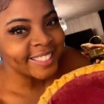 Brely Evans Instagram - Mama LOOK WHAT I MADE!!! Y’all remember a few weeks back when I discovered the PURPLE SWEET POTATO?? Well I had an idea last night!!! And BOOM 💥 let’s bake a pie AND NO IM NOT LATE cause WE GIVE THANKS OVER HERE EVERYDAY! 🤪🤪🤪 I really don’t know who gone eat all this 😩😩😩 Comment KING PIE FOR MORE DETAILS AND RECIPE! 💜