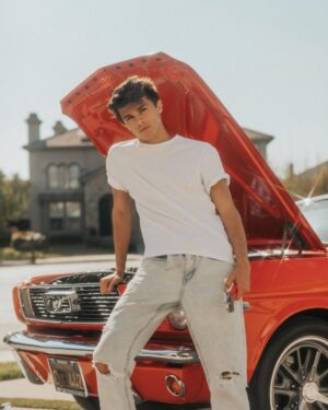 Brent Rivera Instagram - Call me if your car breaks down 👨‍🔧🚗
