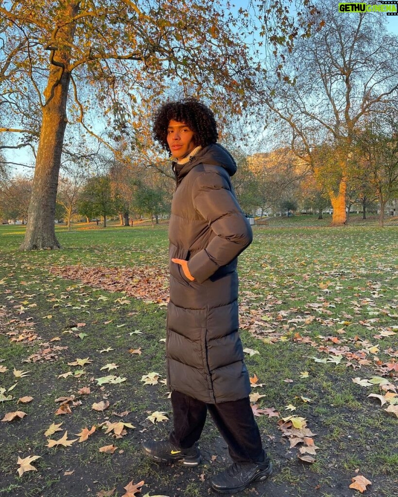 Brett Sewell Instagram - @superdry keeping me very warm this winter season!🍂 Use code “SDRYKO” for 10% of the Extra Long Puffer Coat and Cable Roll Neck Jumper. #ad London, United Kingdom