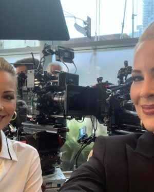 Brittany Daniel Instagram - My sis @cynhauser and I costarred in Cheaper By The Dozen, which premiered on @disneyplus this past weekend with the lovely @gabunion @zachbraff @kenyabarris @gail.lerner . This is the first time my twin sis @cynhauser and myself have been on camera together since Sweet Valley  High.  @brittanyandcynthiadaniel @12bakers 12bakers #cheaperbythedozen