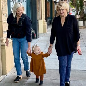 Brittany Daniel Instagram - Happy Thanksgiving! I’m grateful for our loving family and friends! @adam.touni @littlelovebugcompany