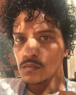 Bruno Mars Instagram - When someone tells me they actually like The Lazy Song. 🥺