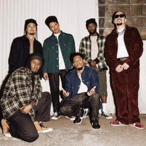 Bruno Mars Instagram - 💰Ol Slick Boyz! Please Me Video Out Now! Preeshiate u Pyyymmps 🥂 Here’s to many more!
