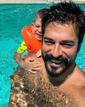 Burak Özçivit Instagram - ☀️🐥