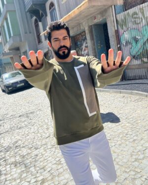 Burak Özçivit Instagram - @altinyildizclassics 🪢