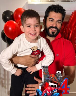 Burak Özçivit Instagram - Aşk Adam 1 🧑🏻‍🚀 iyiki doğdun oğlum ❤️ 4 age 
13.04.2019