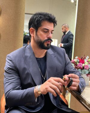 Burak Özçivit Instagram - @alibinali_luxury @adelalibinali @nabeelalibinali