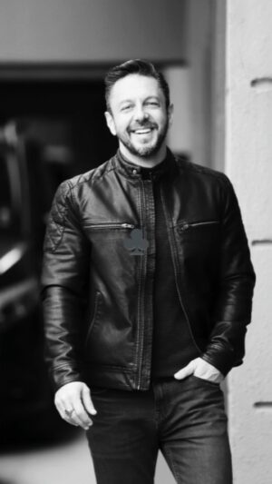 Burak Sarımola Instagram - ÇOK ŞEKİLLİ PEK GÜZEL 🤘