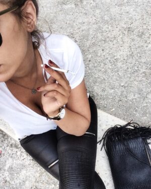Élodie Ortisset Instagram - 