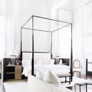Élodie Ortisset Instagram - 🌬 White Pearl #Bedroom by The lovely @chadjamesgroup ⠀
•••
#Inspo #White #Design #Styling #Catalunya #Bcn #PhotooftheDay