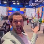 Éric Antoine Instagram - La magie de Noël ce soir avec le lancement de la nouvelle saison de #LegoMasters à 21h10 sur @m6officiel 🧱 🤩✨ Joyeux Noël les amis 🎄