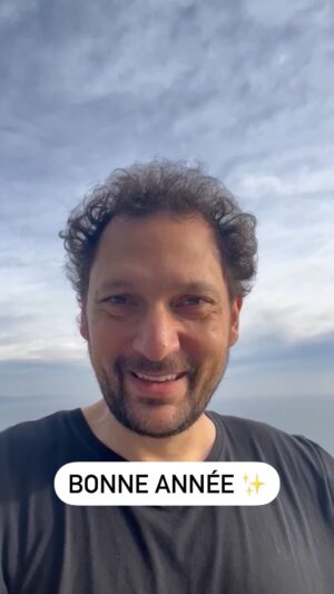 Éric Antoine Instagram - Bonne année les amis ✨😘