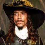 Óscar Jaenada Instagram - Egun on. “El Español” #PiratesOfTheCaribbean4 #LLIBERTAT Oahu