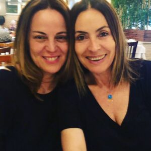 Özlem Akınözü Instagram - Benim canım @glcnrtn ❤️Happy birthday🙏🏻🎂🎁🎊🎉🎈çok mutlu ol,hep gül ve gülelim,bugün yarın ve daima...