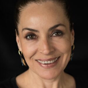 Özlem Akınözü Instagram - Tüm koşuşturmasına rağmen bana vakit ayırıp bu birbirinden güzel foto’lara imzasını atan canım @pinargedikozer sana ne kadar teşekkür etsem az🙏🏻🙏🏻❤️işini iyi yapan insanlarla kesişsin hep yollarınız🙏🏻🙏🏻📷📸 photo by @pinargedikozer